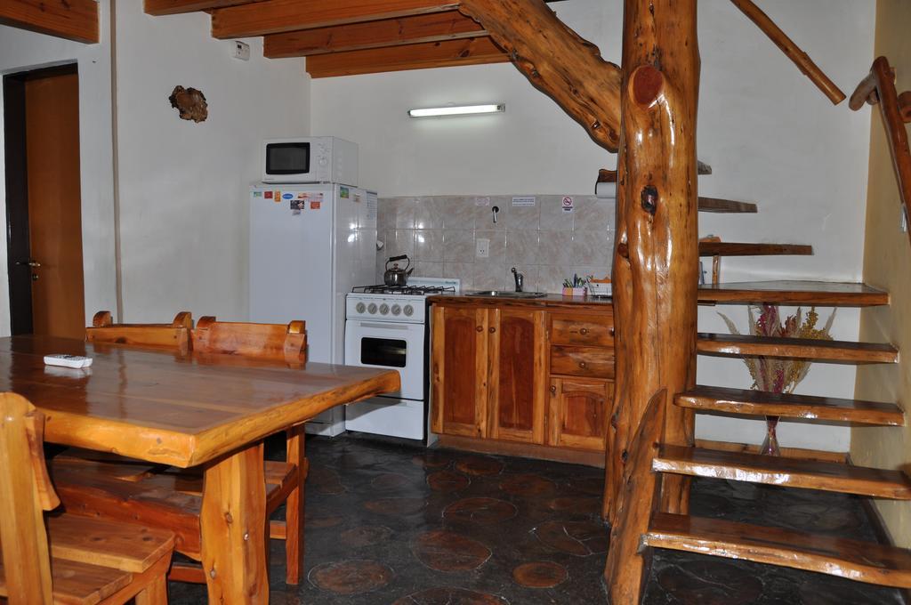 Apart Samay Hue Bungalows Dina Huapi Exterior foto